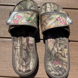 Under Armour Flip Flops